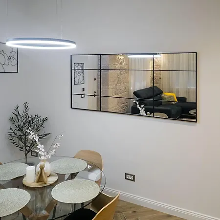 Stone Vista Luxury Апартаменти Синь